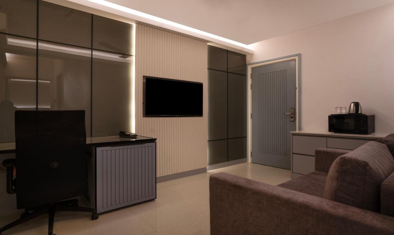 Treebo Premium D Consulate Hotell Hyderabad Eksteriør bilde
